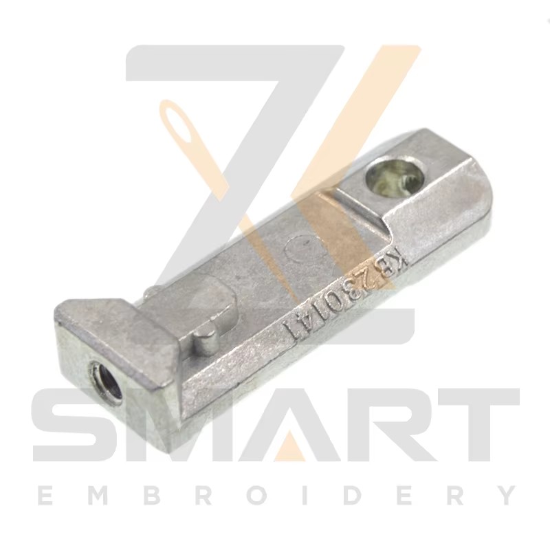 أجزاء آلة Barudan KB230141 Take Up Lever Base N0704BD03